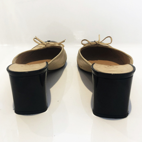 Vintage Chanel Mules in Patent Leather, size 8.5 - Picture 4 of 8